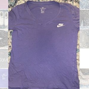 Nike T-shirt